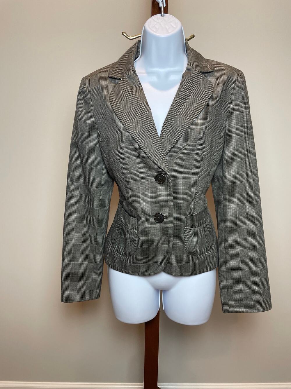 Ann Taylor Blazer Size 4 Brown Cream Plaid Double Button Closure Lined